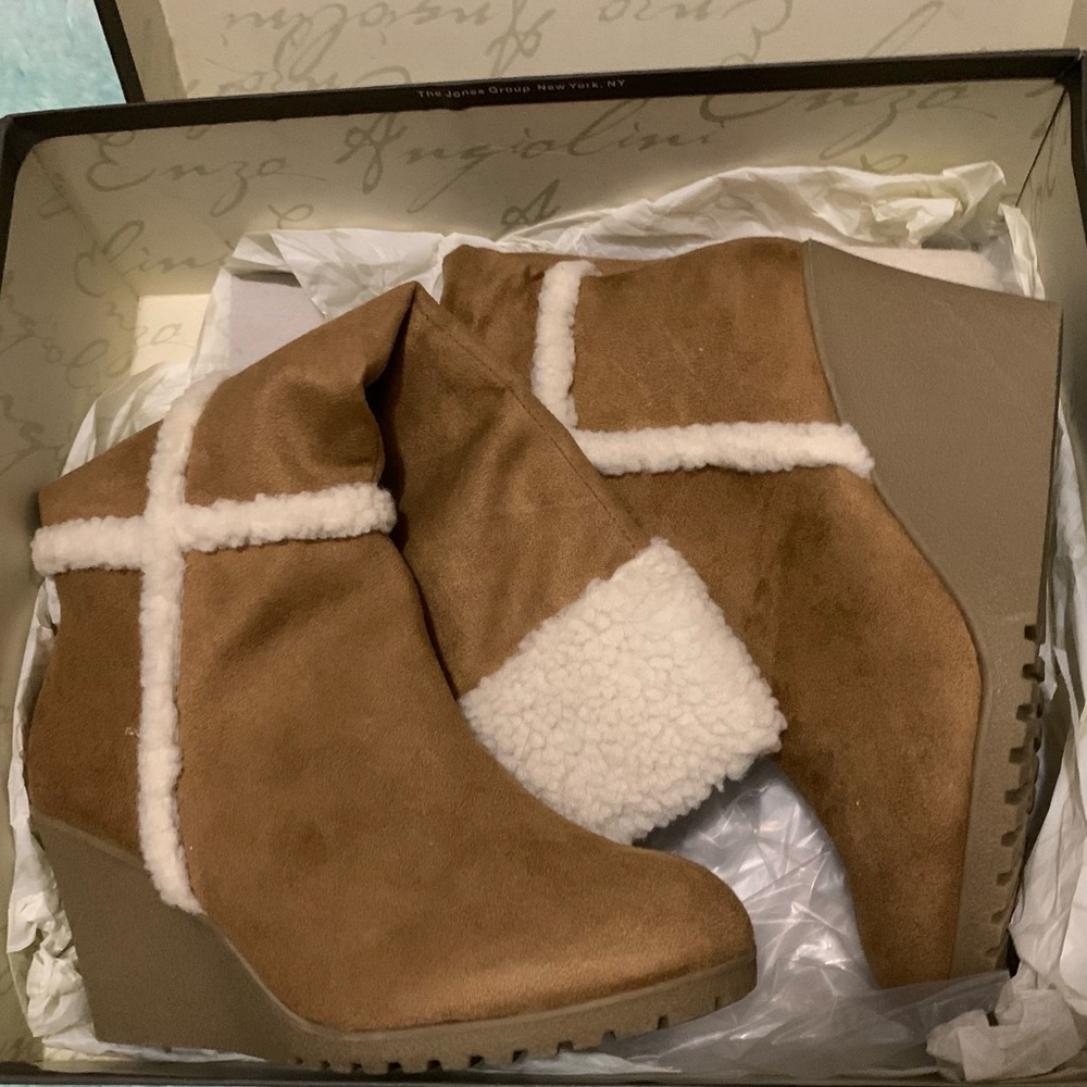 Women’s Sherpa Boots